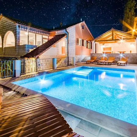 Franceska Hébergement de vacances