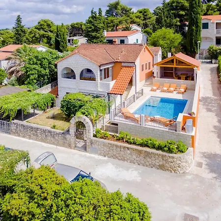 Hébergement de vacances Franceska *